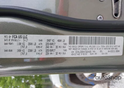 2017 Jeep Compass Latitude 4X4 из США, поврежденный, VIN 3C4NJDBBXHT664409